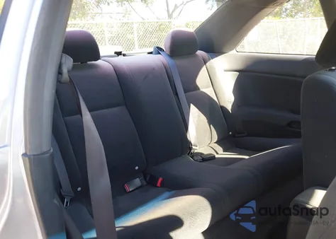 2004 Honda Civic Ex z USA, uszkodzony, nr VIN 1HGEM22974L015425